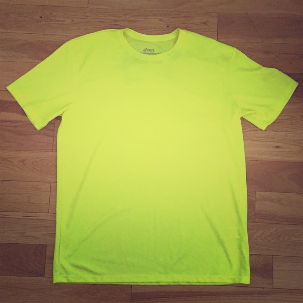 ASICS short sleeve shirt. Blackstone Edition